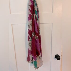 Boutique scarf - never worn